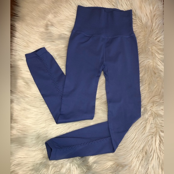 FREE PEOPLE Good Karma Leggings High-Rise 7/8 Length - Picture 3 of 8